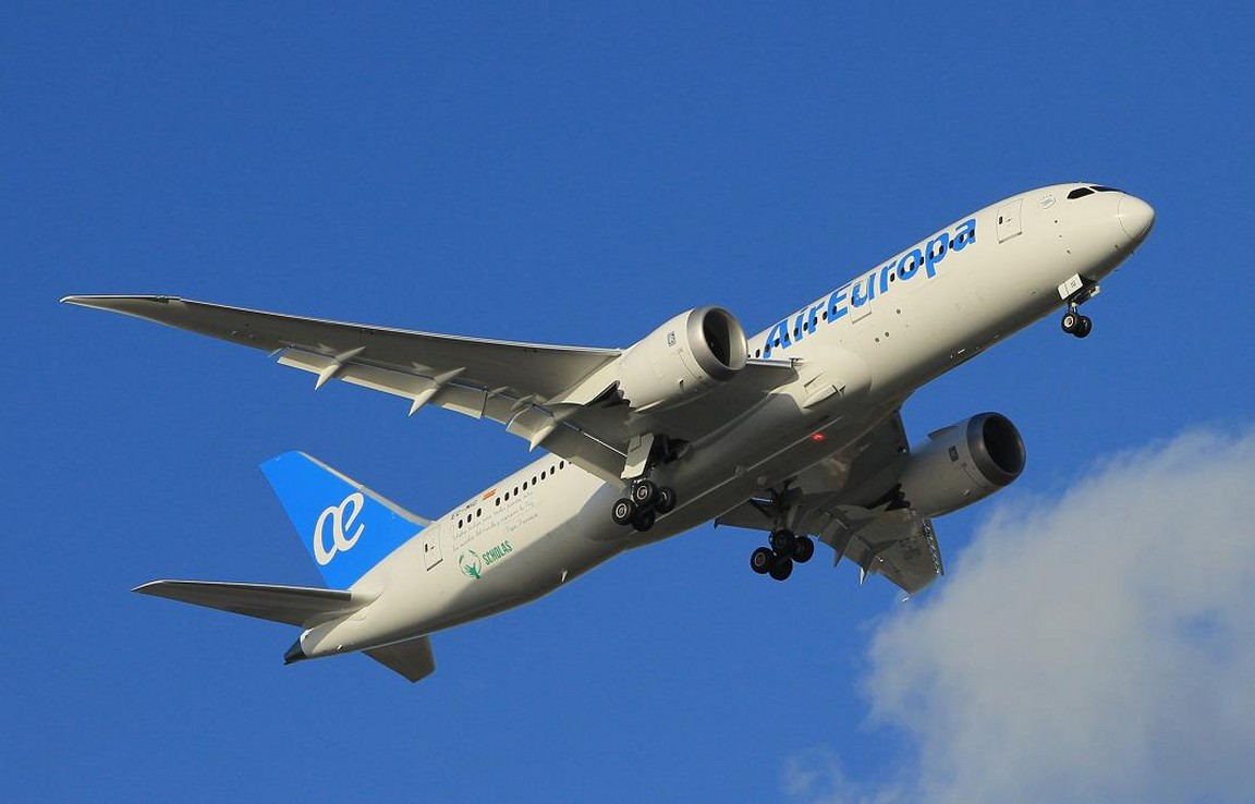 EC-MIG (cn 36412) Boeing 787-8