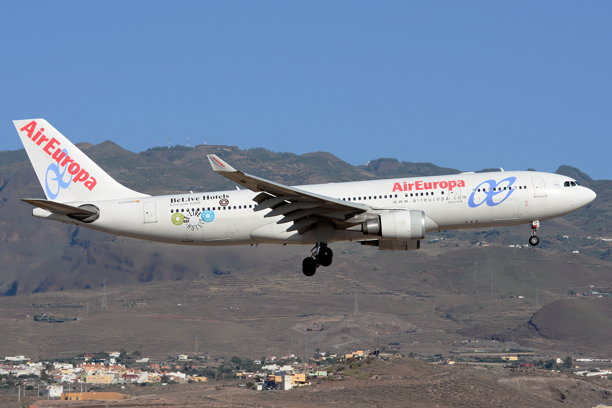 EC-KOM, (cn 931), Airbus A330-202
