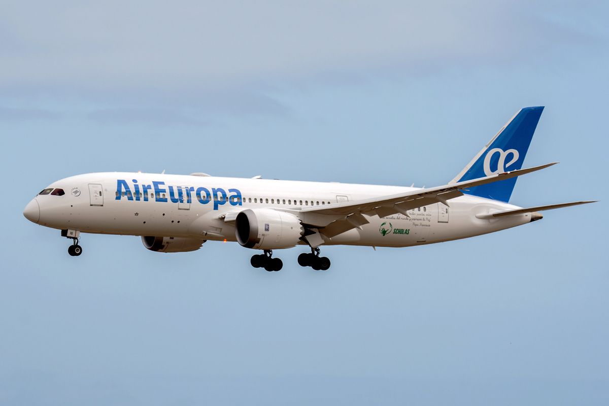 EC-MIG (cn 36412) Boeing 787-8