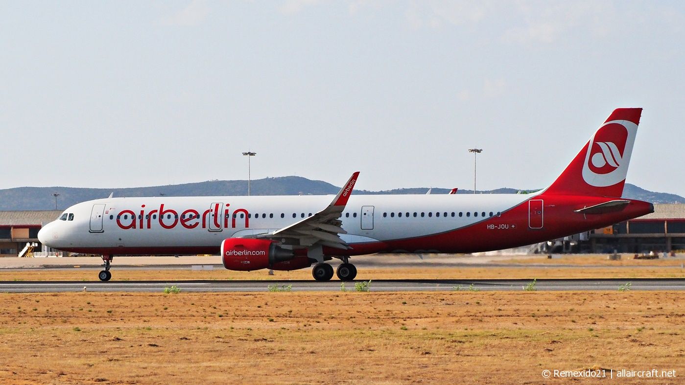 HB-JOU (6454) 2015 Airbus A321-211(WL)