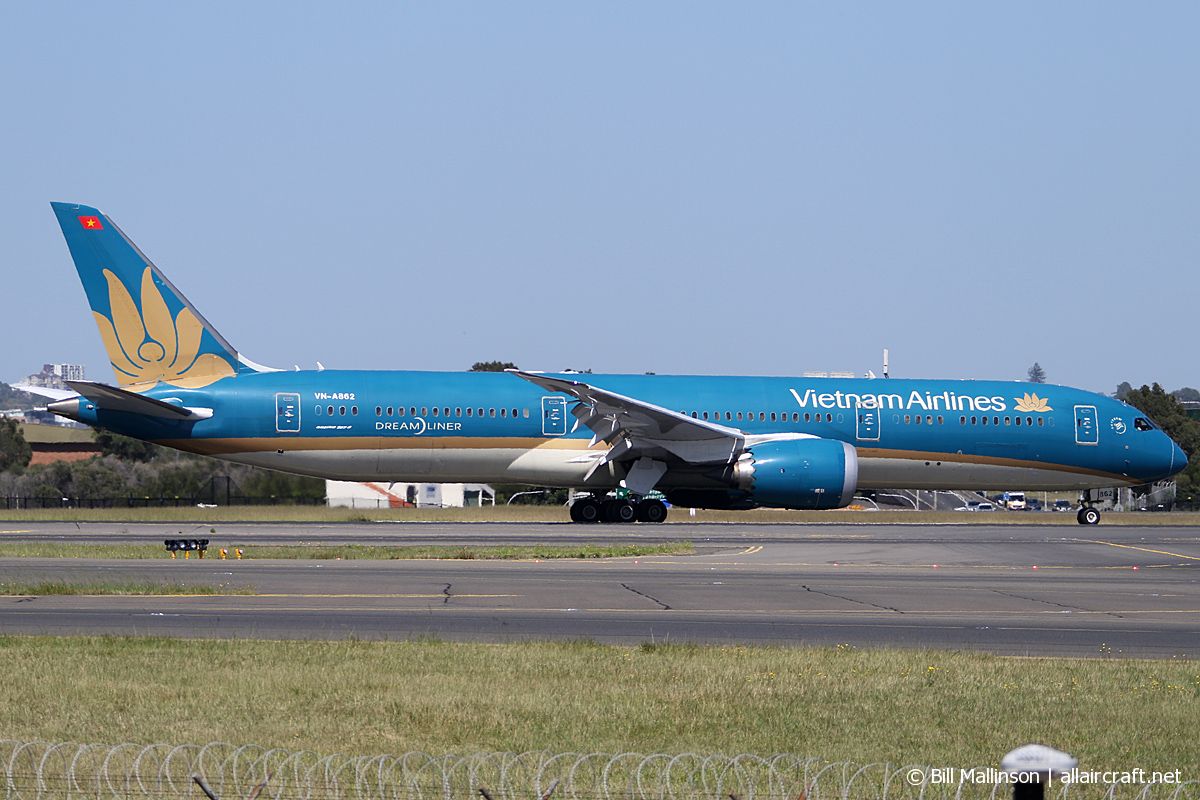 VN-A862 (35152) 2015 Boeing 787-9 Dreamliner