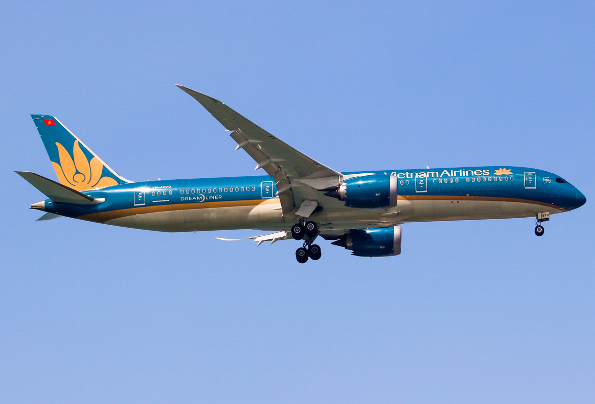 VN-A870 (39289) 2016 Boeing 787-9 Dreamliner