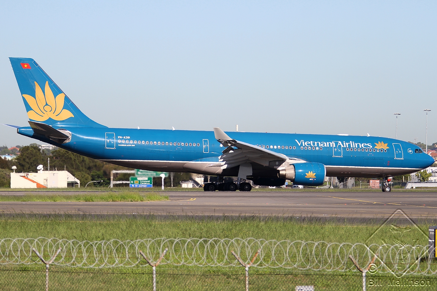 VN-A381 (1266) 2011 Airbus A330-223