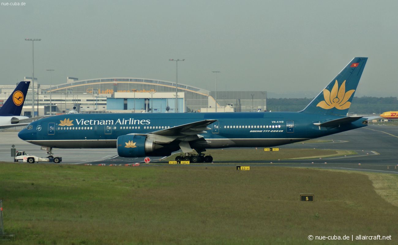 VN-A149 (32716) 2005 Boeing 777-2Q8(ER)