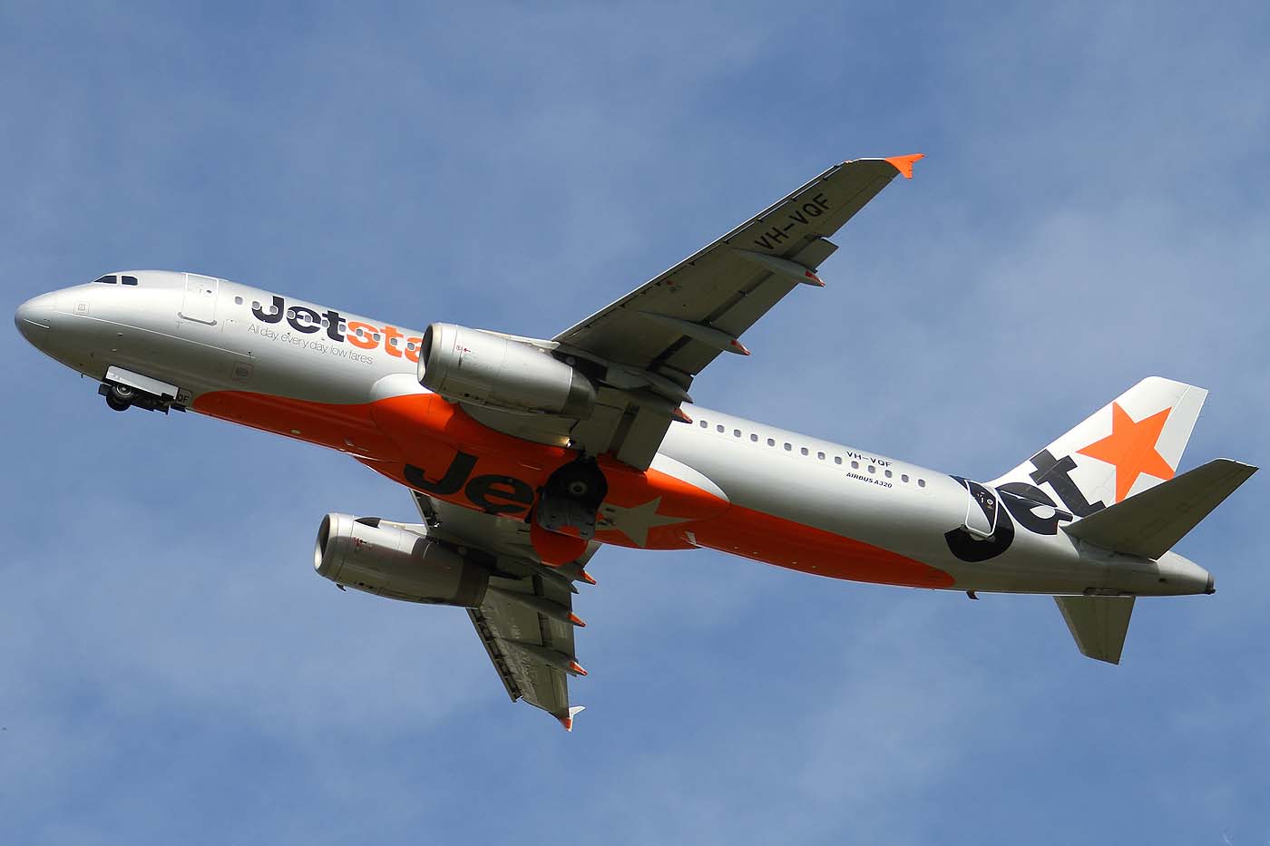 VH-VQF, (cn 3474), Airbus A320-232