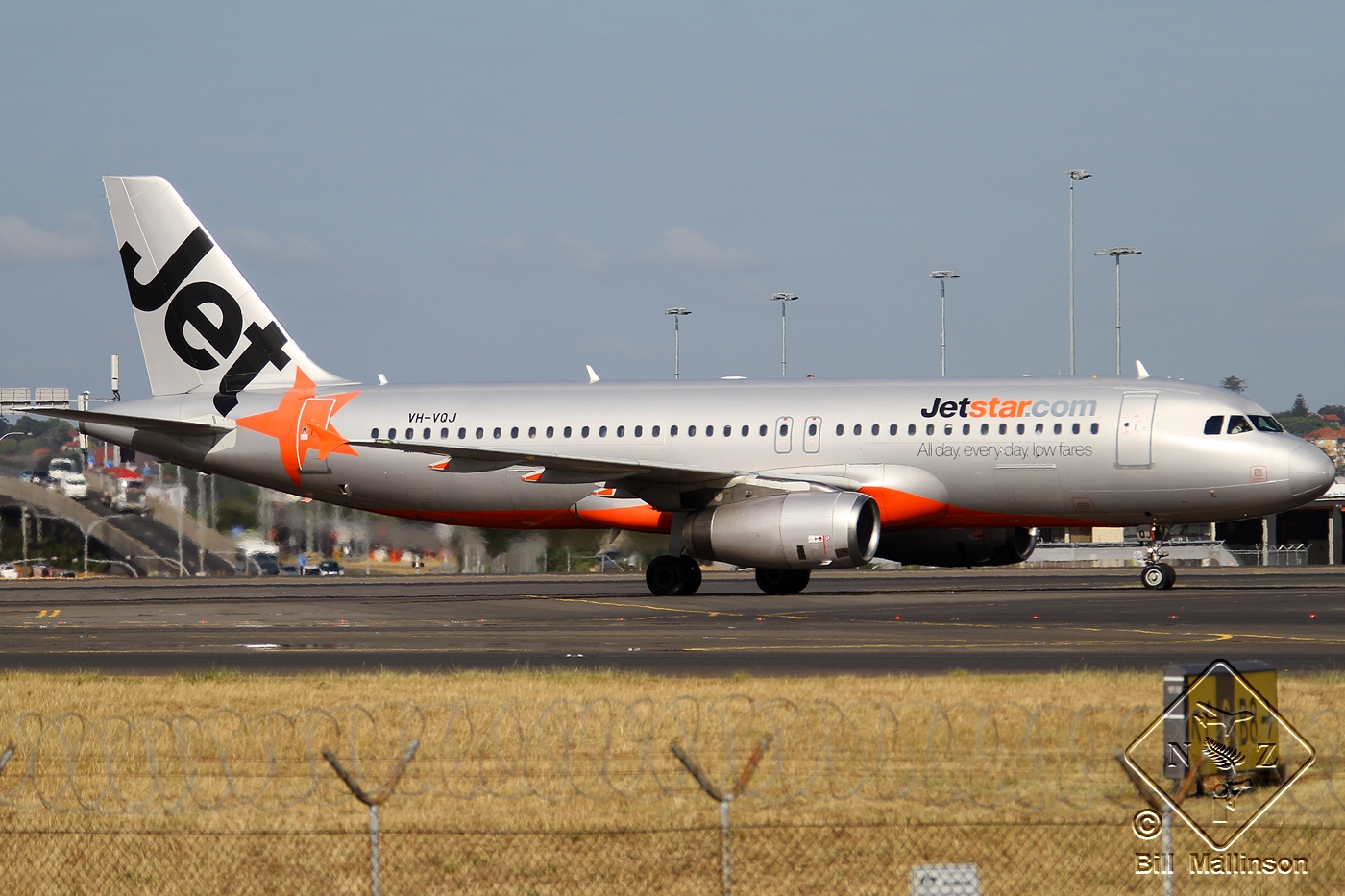 VH-VQJ · Airbus A320-232 · (SYD / YSSY)