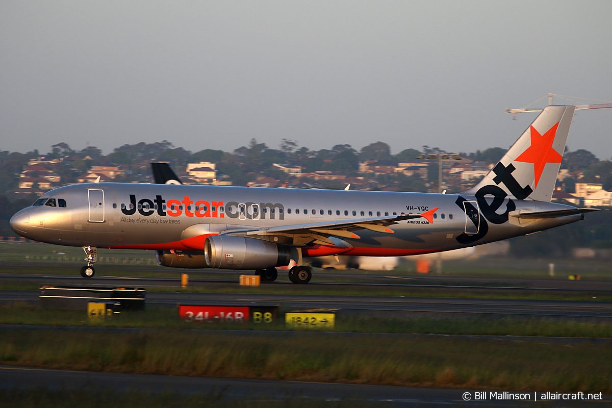 VH-VQC (3688) 2008 Airbus A320-232