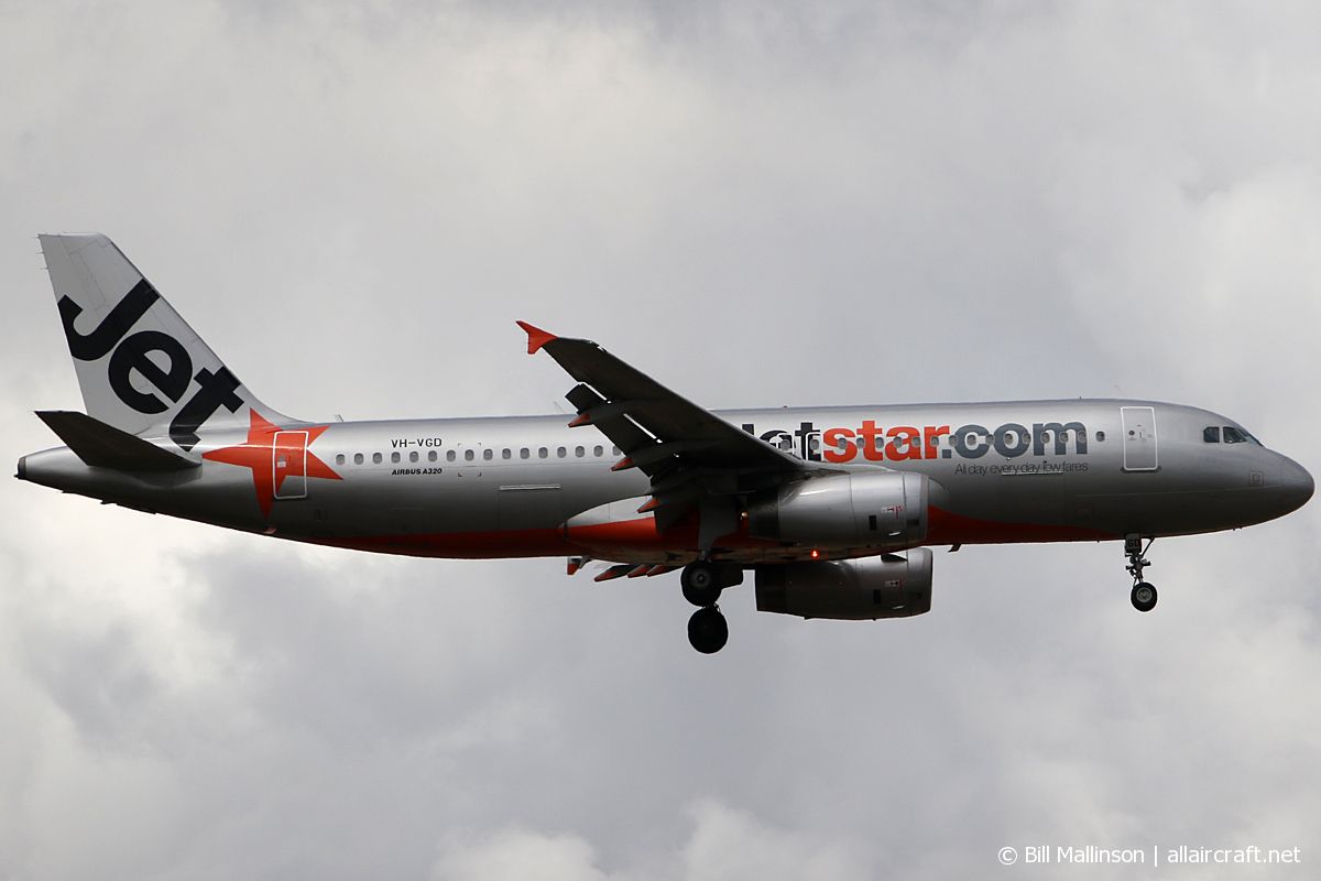 VH-VGD (4527) 2010 Airbus A320-232