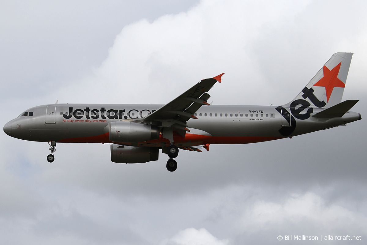 VH-VFD (4922) 2011 Airbus A320-232