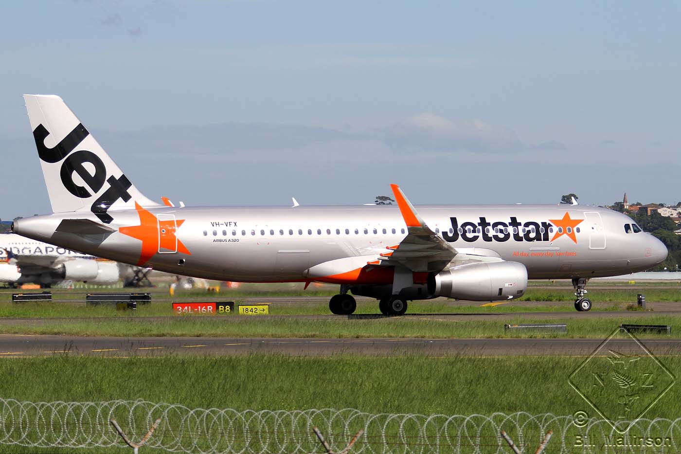 VH-VFX (5871) 2013 Airbus A320-232