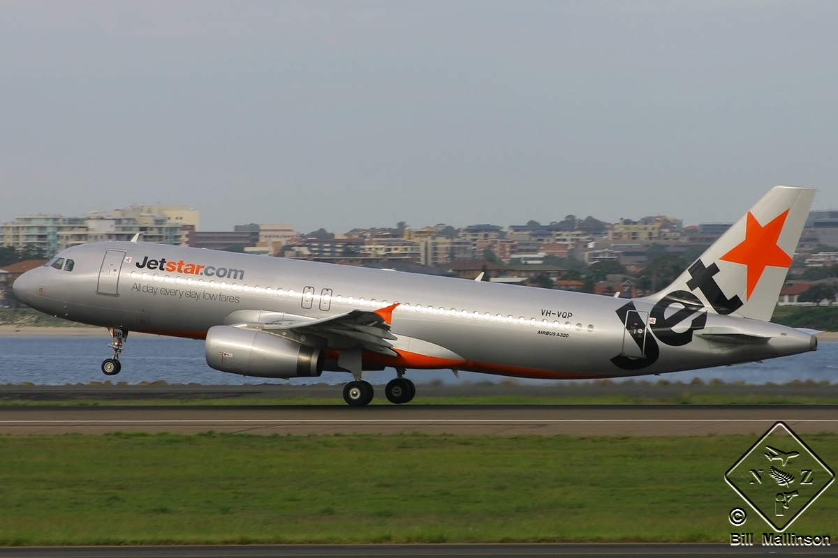 VH-VQP (2573) 2005 Airbus A320-232