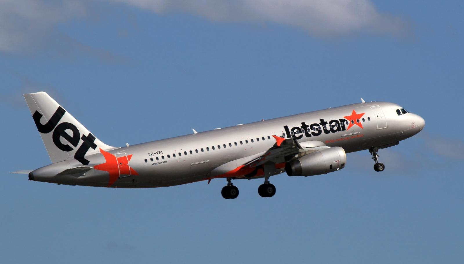 VH-VFI (5270) 2012 Airbus A320-232