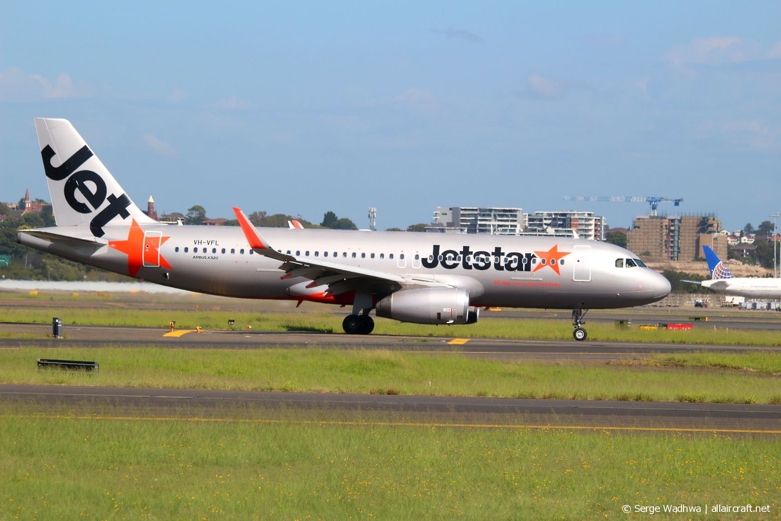 VH-VFL (5489) 2013 Airbus A320-232(WL)