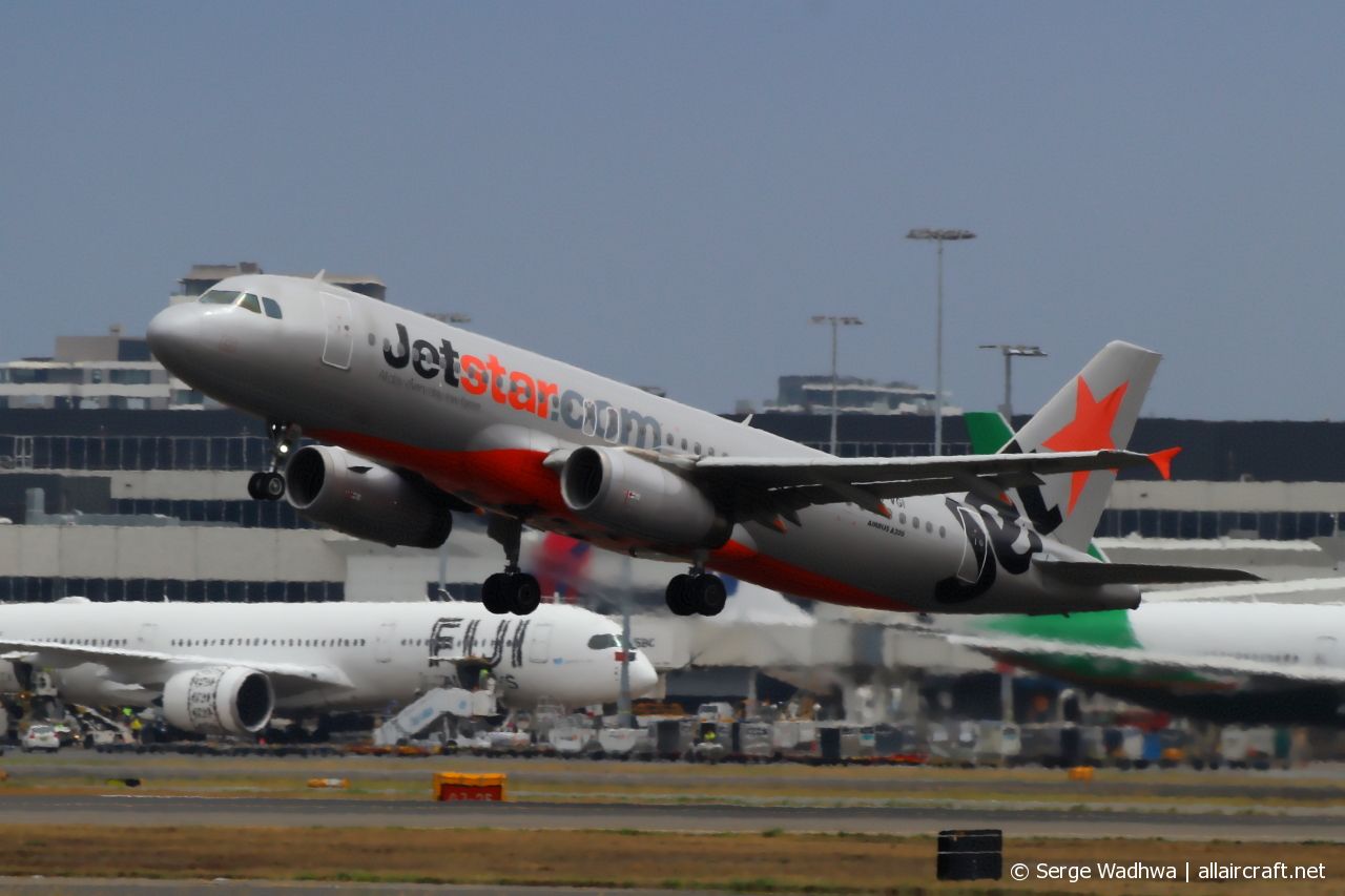 VH-VGI (4466) 2010 Airbus A320-232