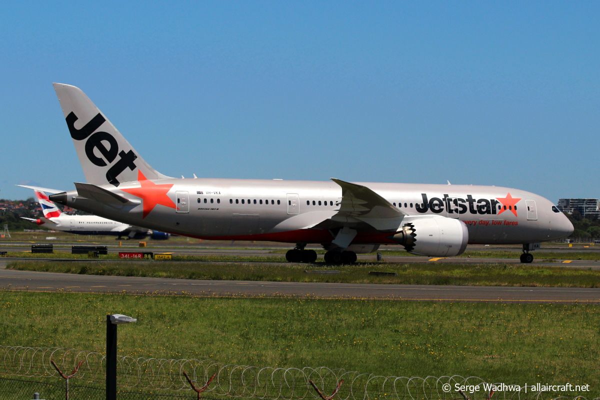 VH-VKA (36227) 2013 Boeing 787-8 Dreamliner