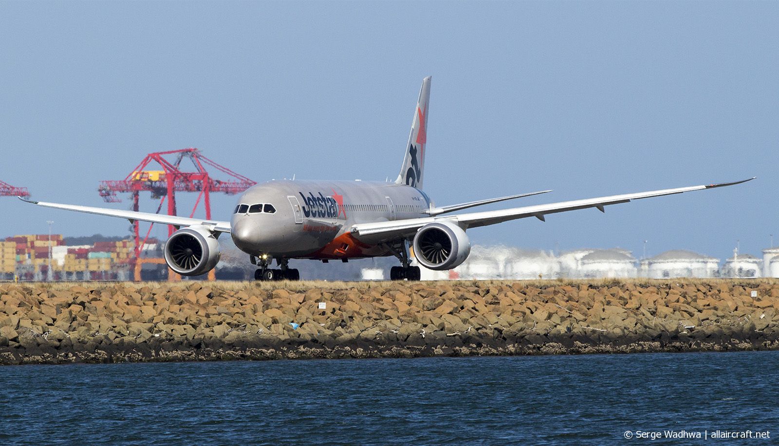 VH-VKB (36228) 2013 Boeing 787-8 Dreamliner