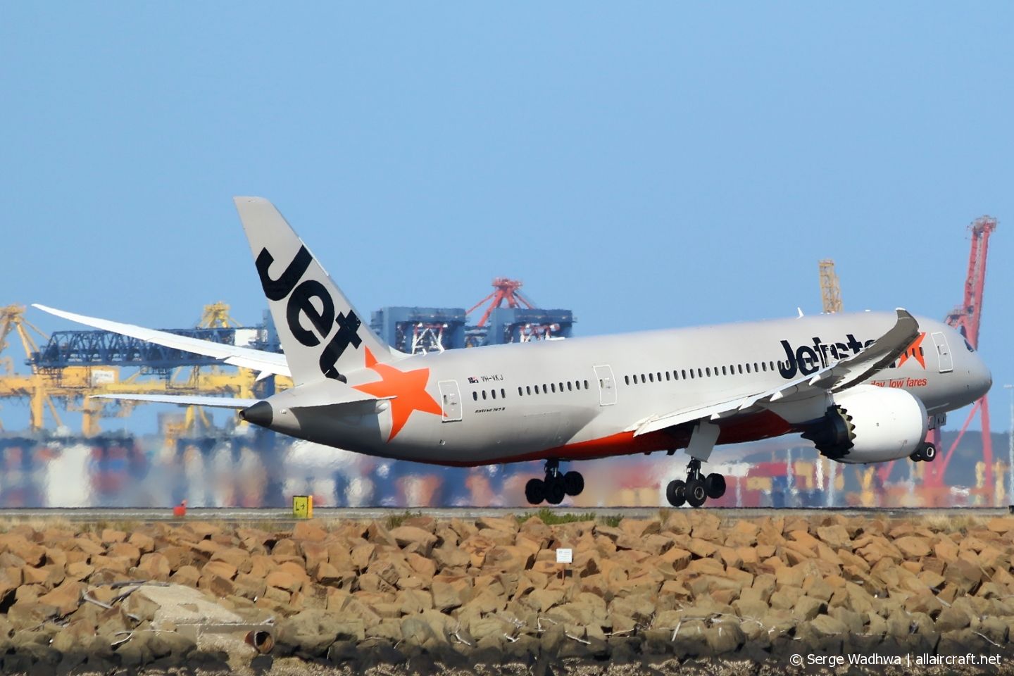 VH-VKJ (36236) 2015 Boeing 787-8 Dreamliner