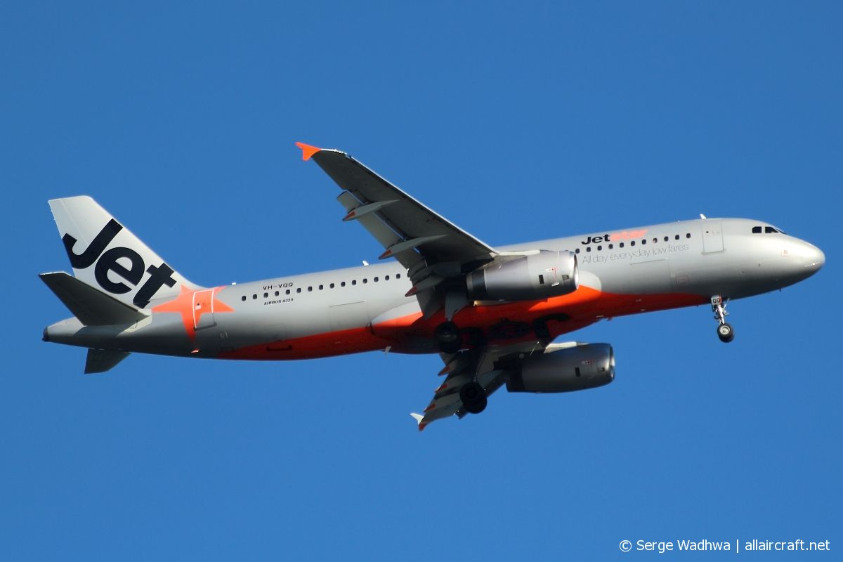 VH-VQQ · Airbus A320-232 · (SYD / YSSY)