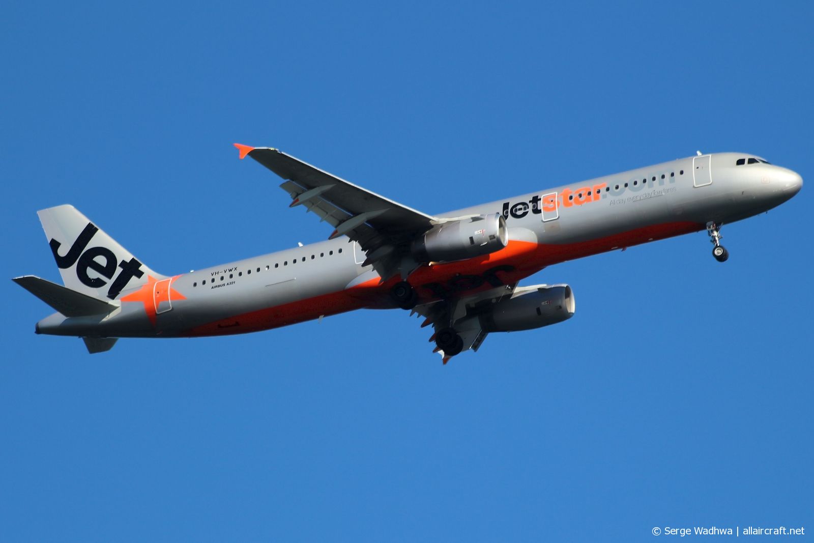 VH-VWX (3899) 2009 Airbus A321-231