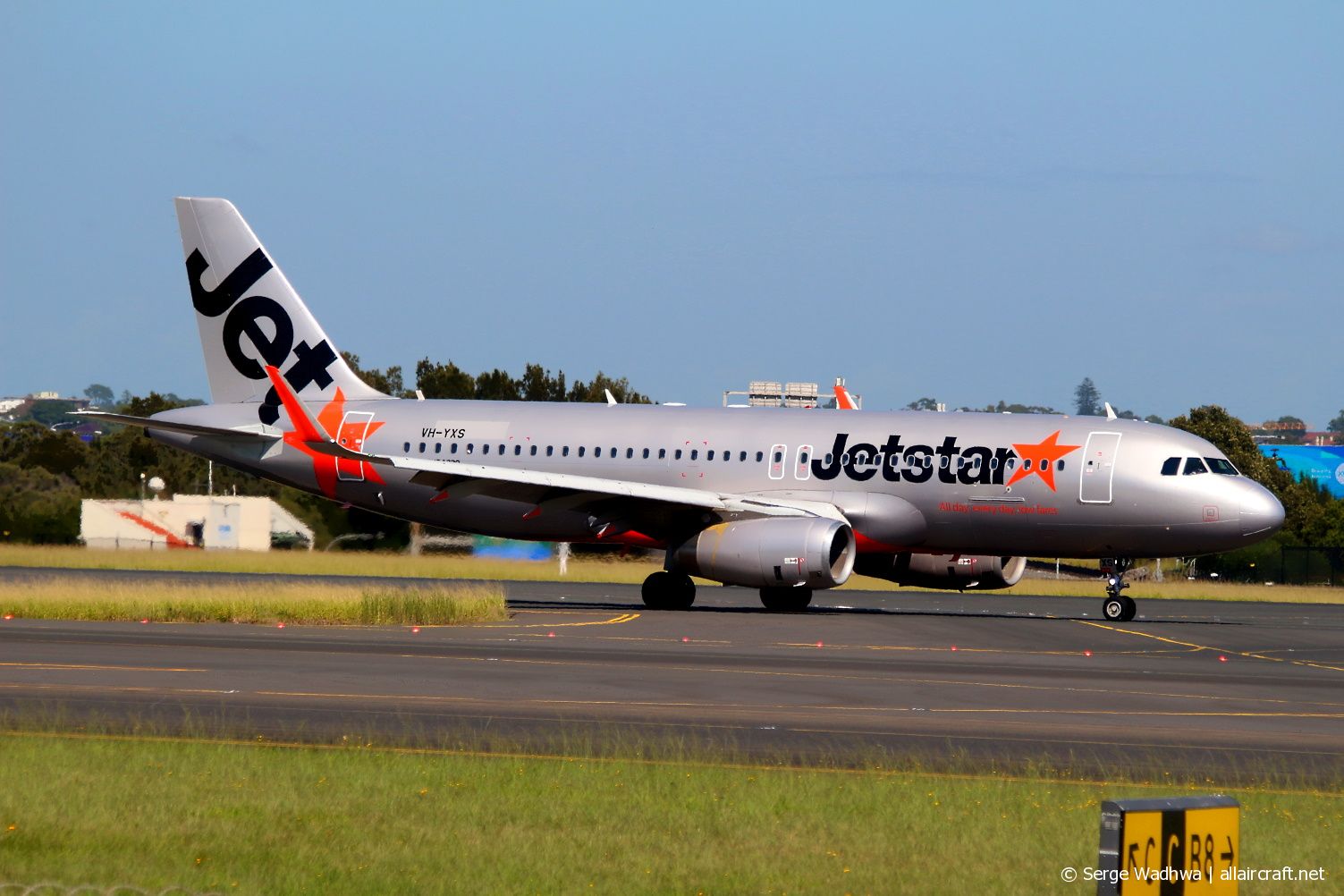 VH-YXS (5732) 2013 Airbus A320-232(WL)