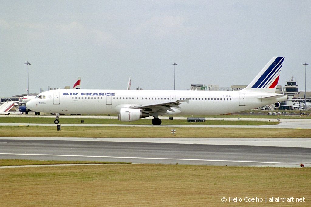 F-GTAJ (1476) 2001 Airbus A321-212