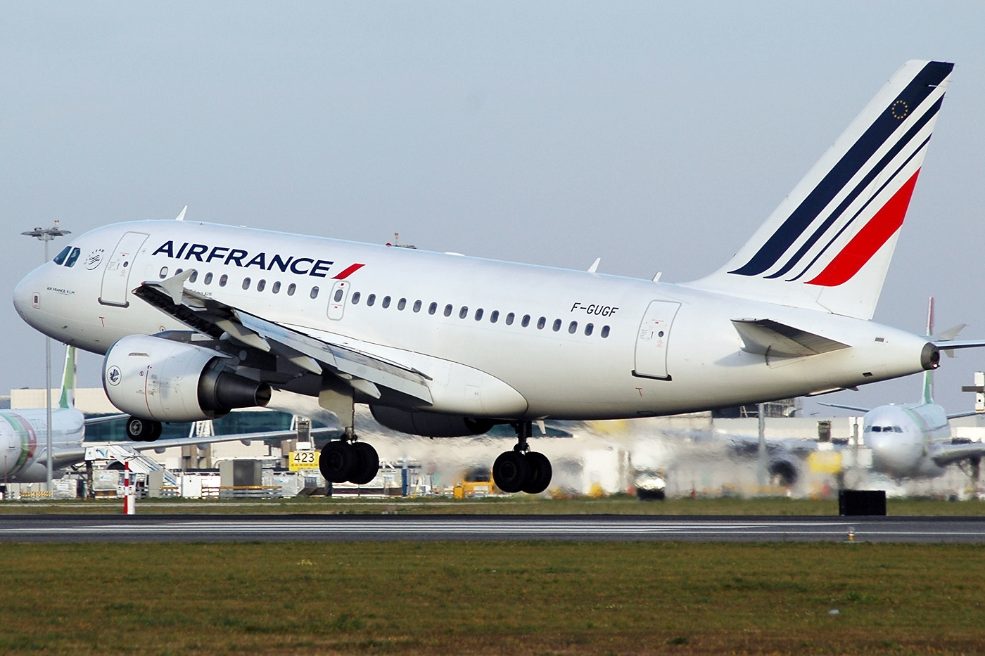 F-GUGF, (cn 2109), Airbus A318-111