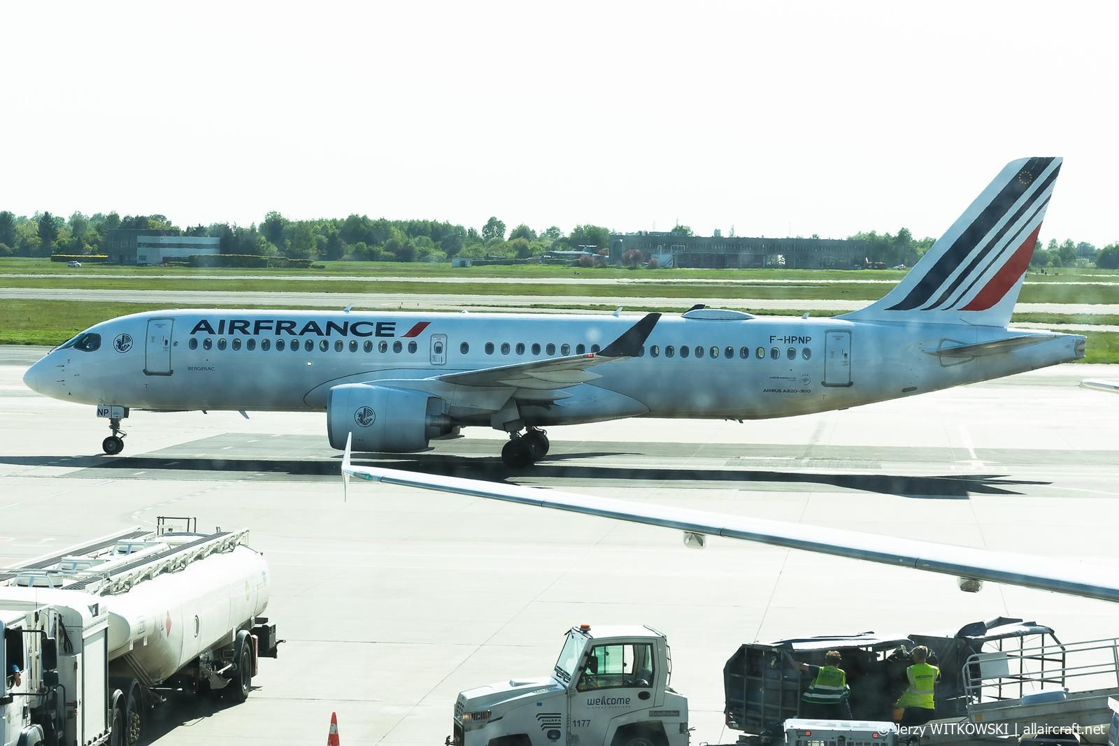 F-HPNP (55327) 2024 Airbus A220-300