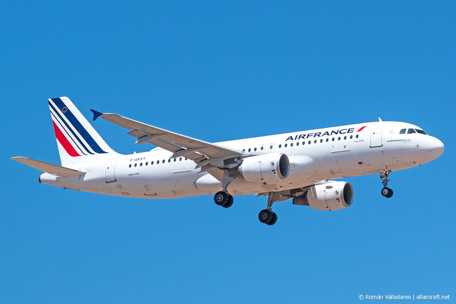 F-GKXY (4105) 2009 Airbus A320-214