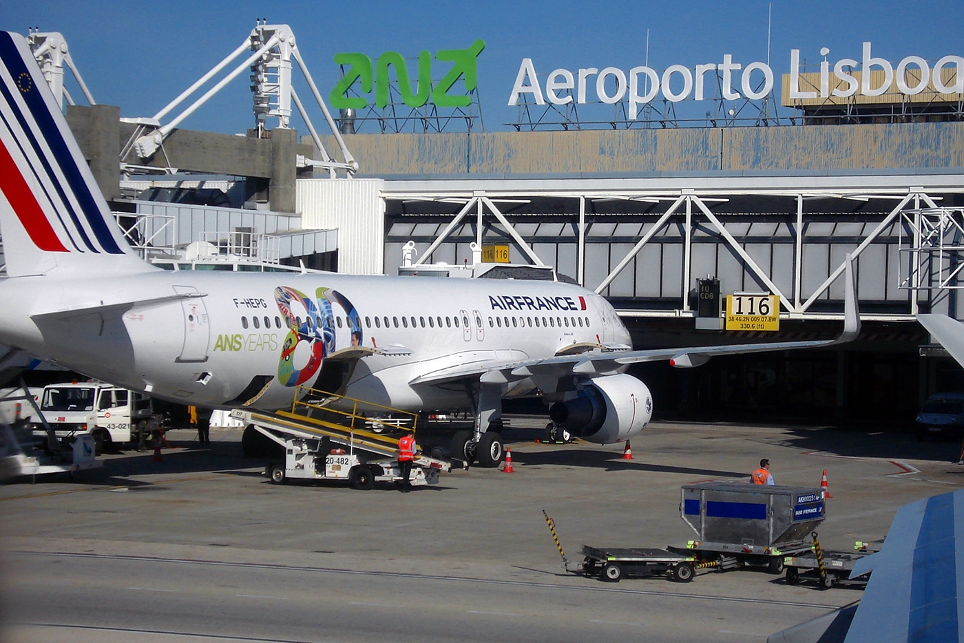 F-HEPG (5802) 2013 Airbus A320-214(WL)