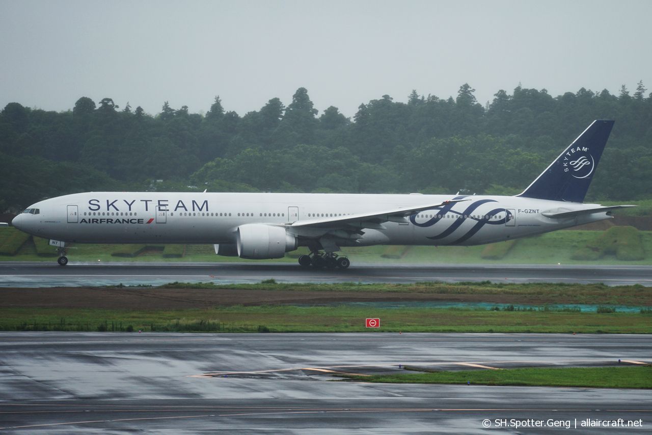 F-GZNT (cn 38705) Boeing 777-328ER