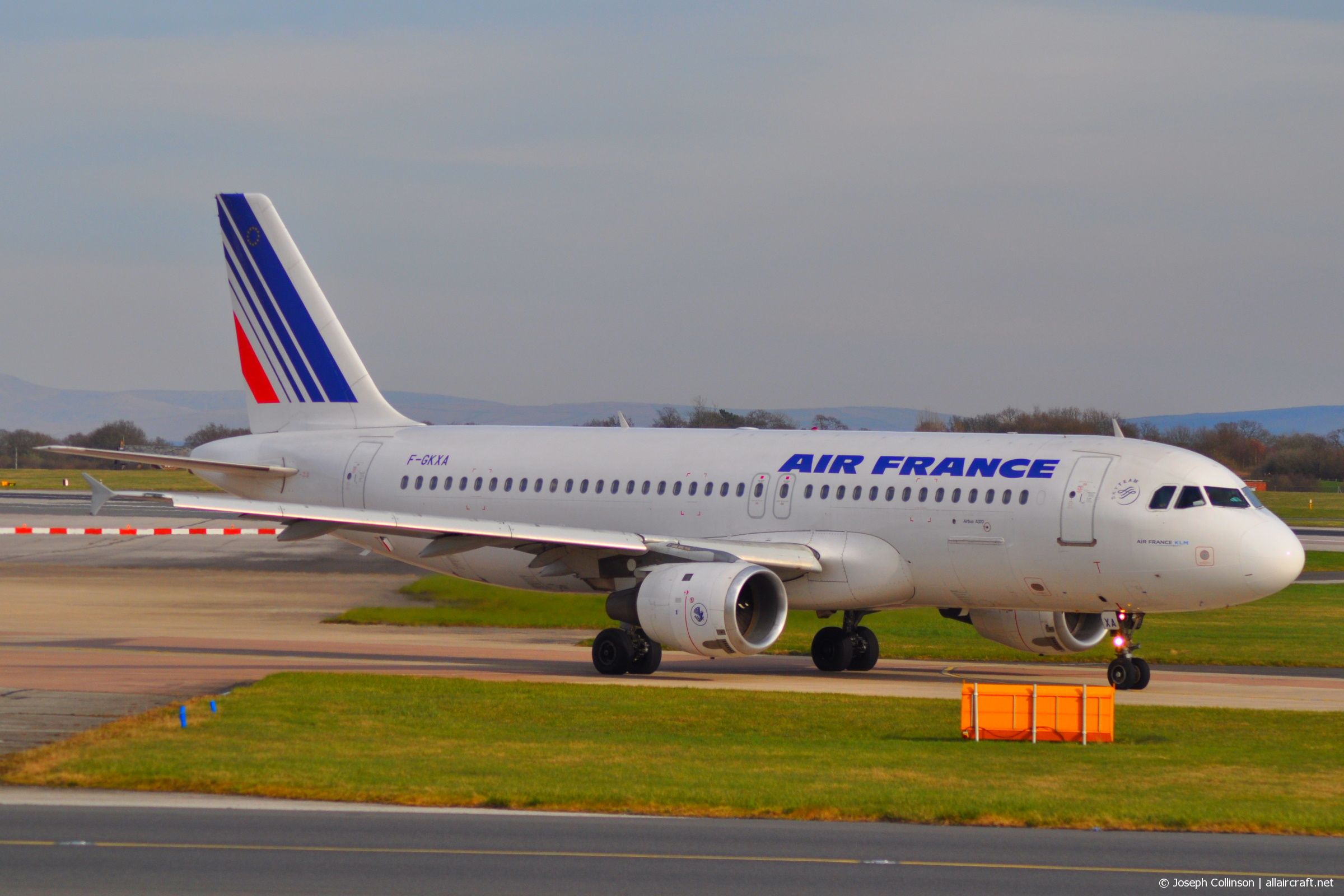 F-GKXA (287) 1991 Airbus A320-211