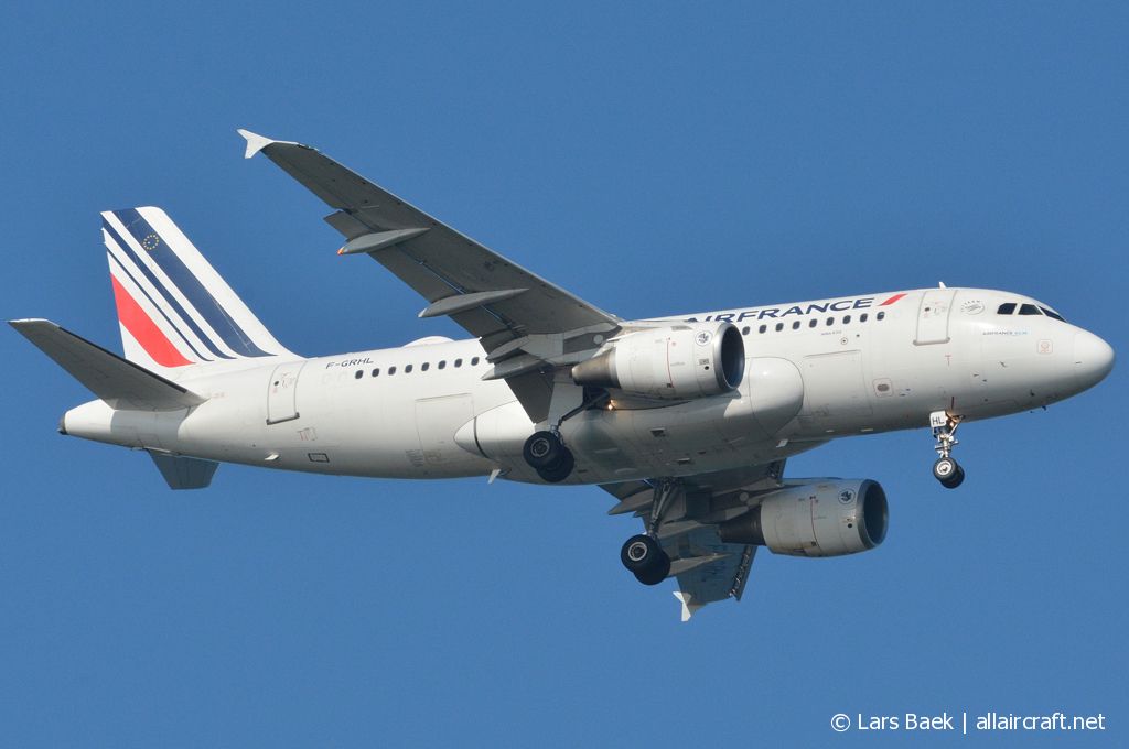 F-GRHL (1201) 2000 Airbus A319-111