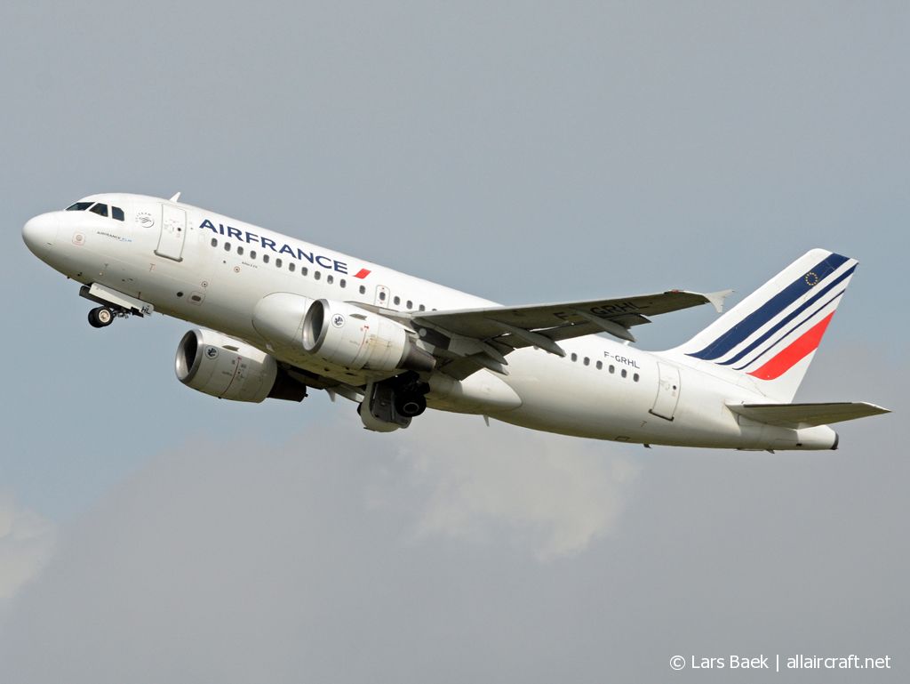 F-GRHL (1201) 2000 Airbus A319-111