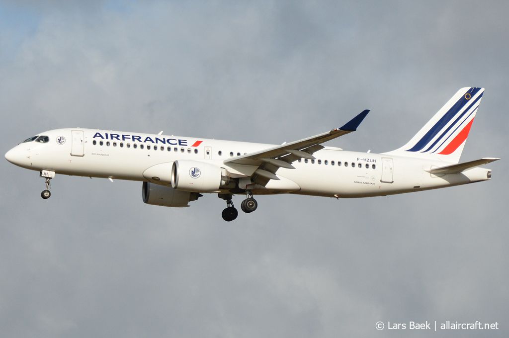 F-HZUH · Airbus A220-300 · (CPH / EKCH)