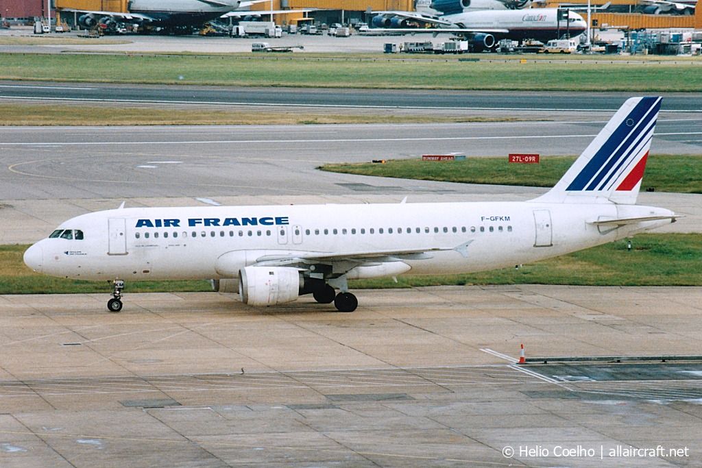 F-GFKM (102) 1990 Airbus A320-211