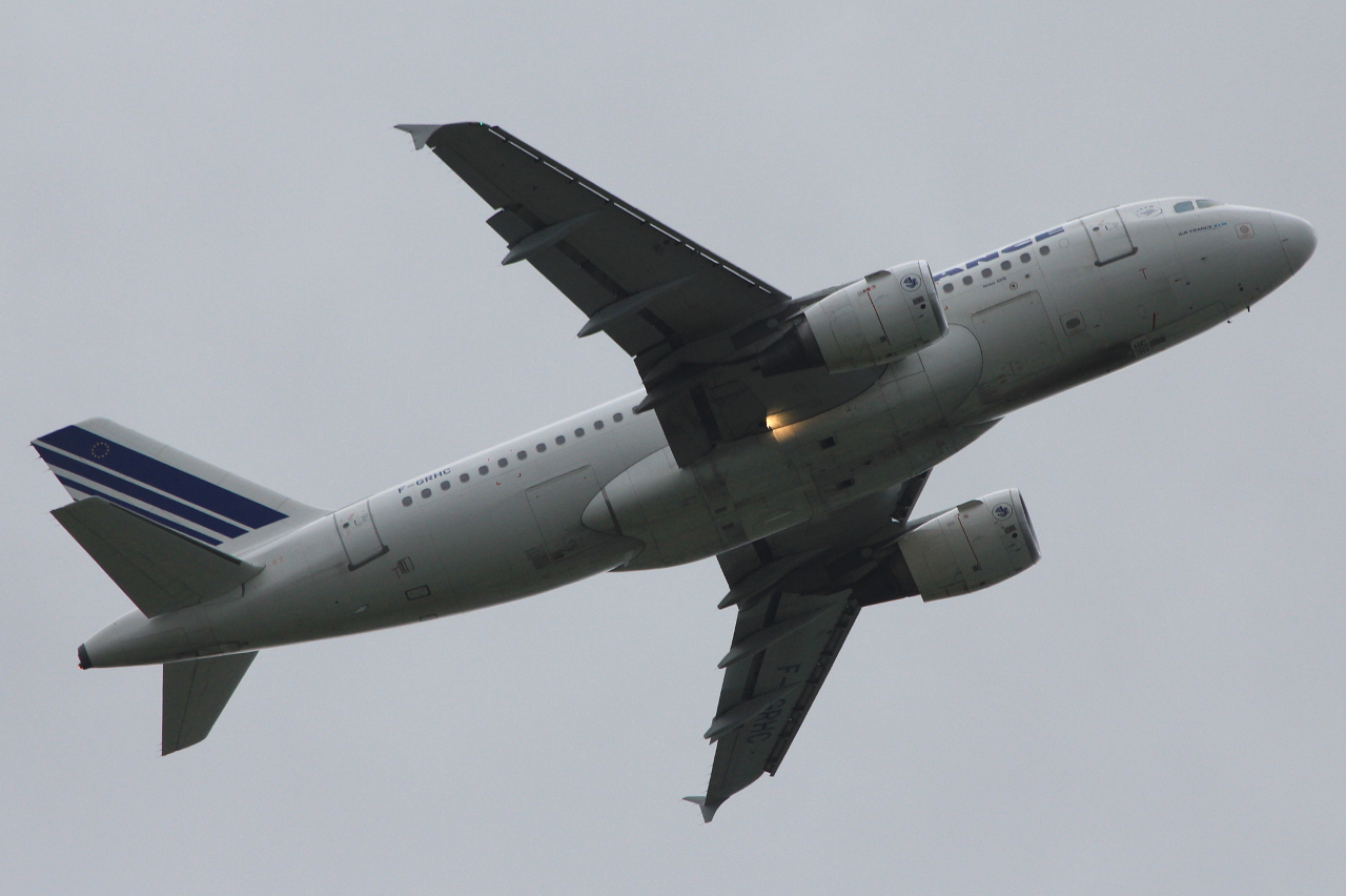 F-GRHC (998) 1999 Airbus A319-111