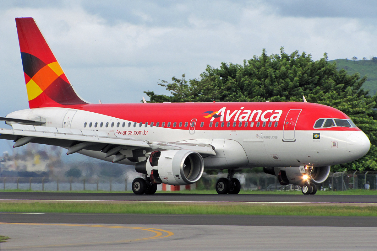 PR-AVC, (cn 4287), Airbus A319-115LR