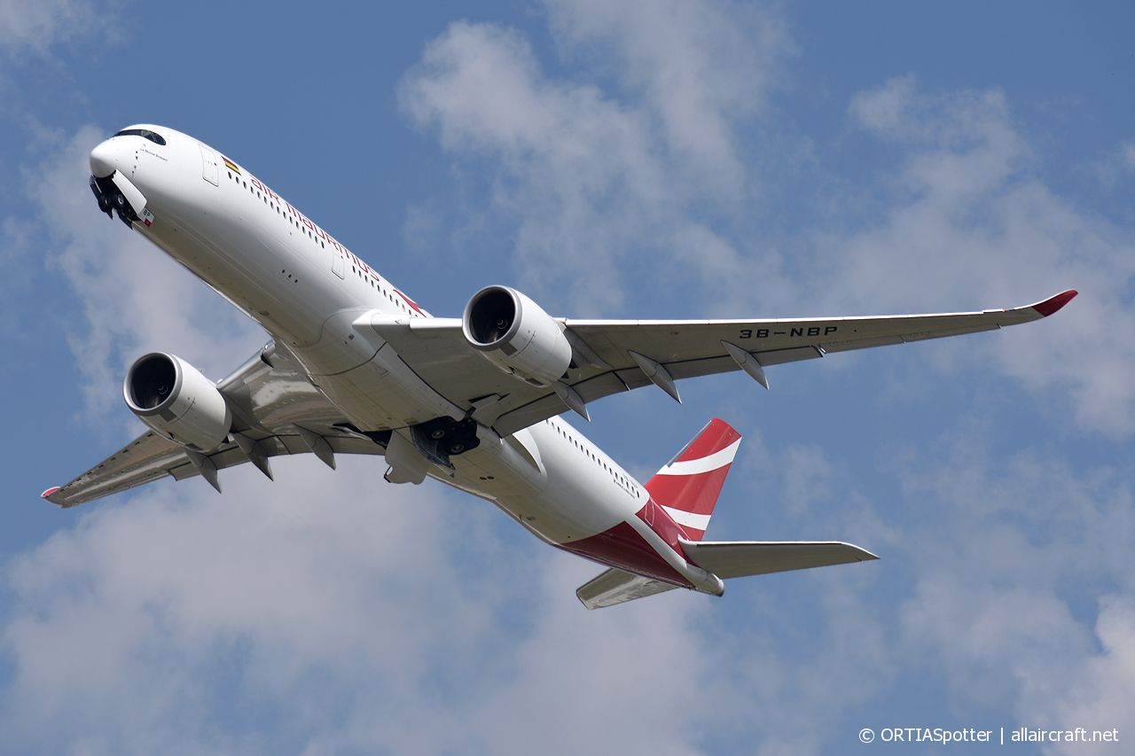 3B-NBP (cn 0145) Airbus A350-941
