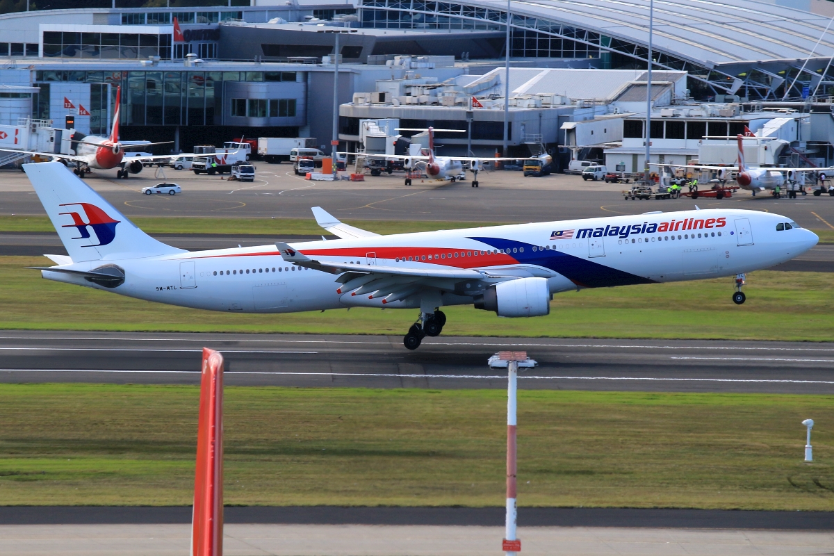 9M-MTL (1395) 2013 Airbus A330-323