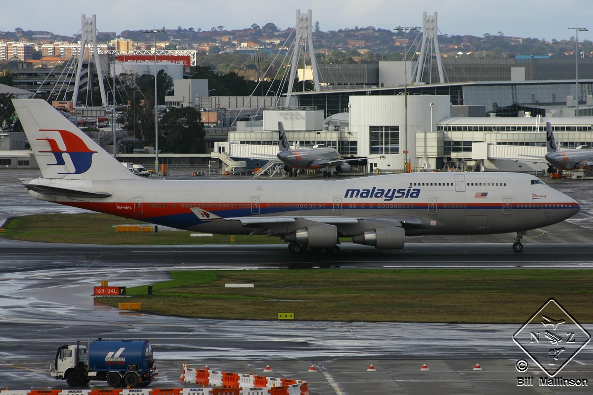 9M-MPL (28428) 1998 Boeing 747-4H6