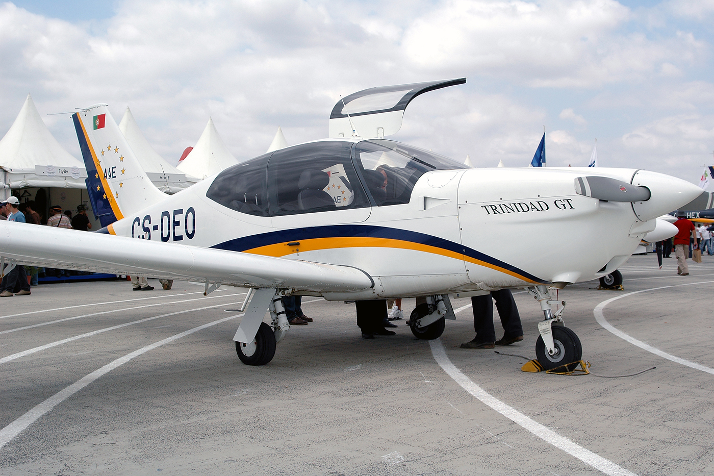 CS-DEO (2085) 2000 Socata TB-20 Trinidad GT