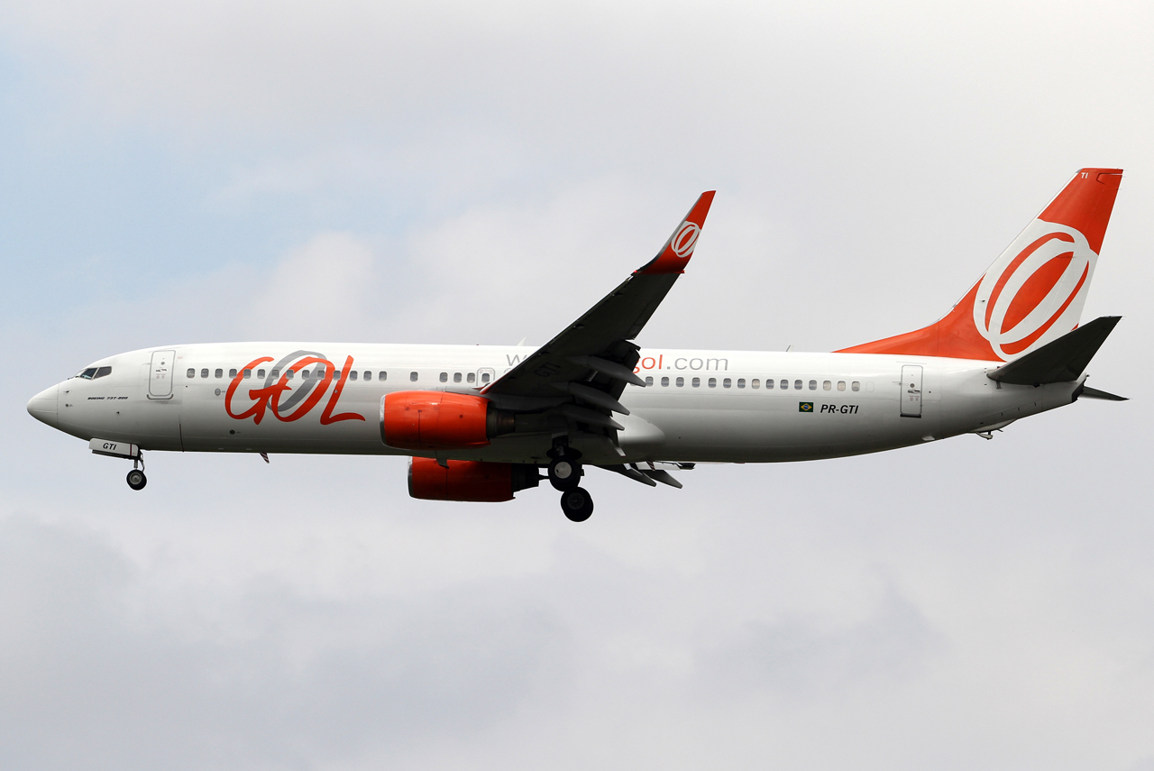 PR-GTI (34280) 2006 Boeing 737-8EH(WL)