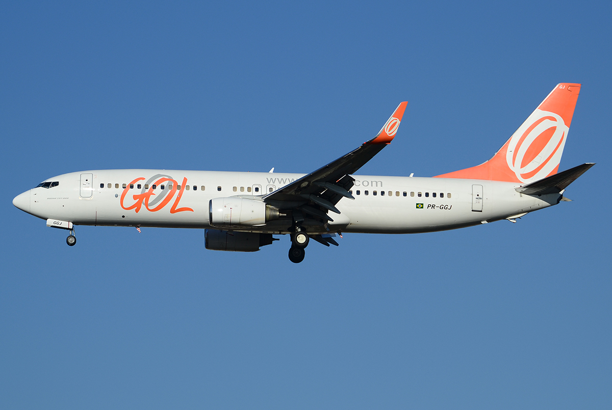 PR-GGJ (35825) 2009 Boeing 737-8EH(WL)