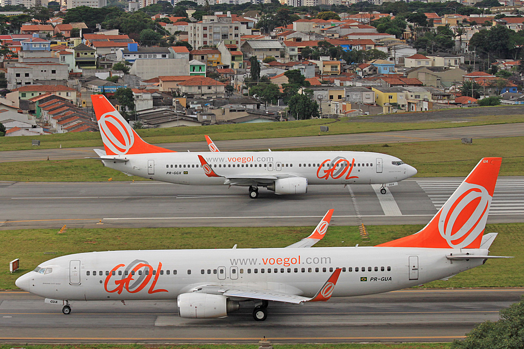 PR-GUA (37601) Boeing 737-8EH(WL)