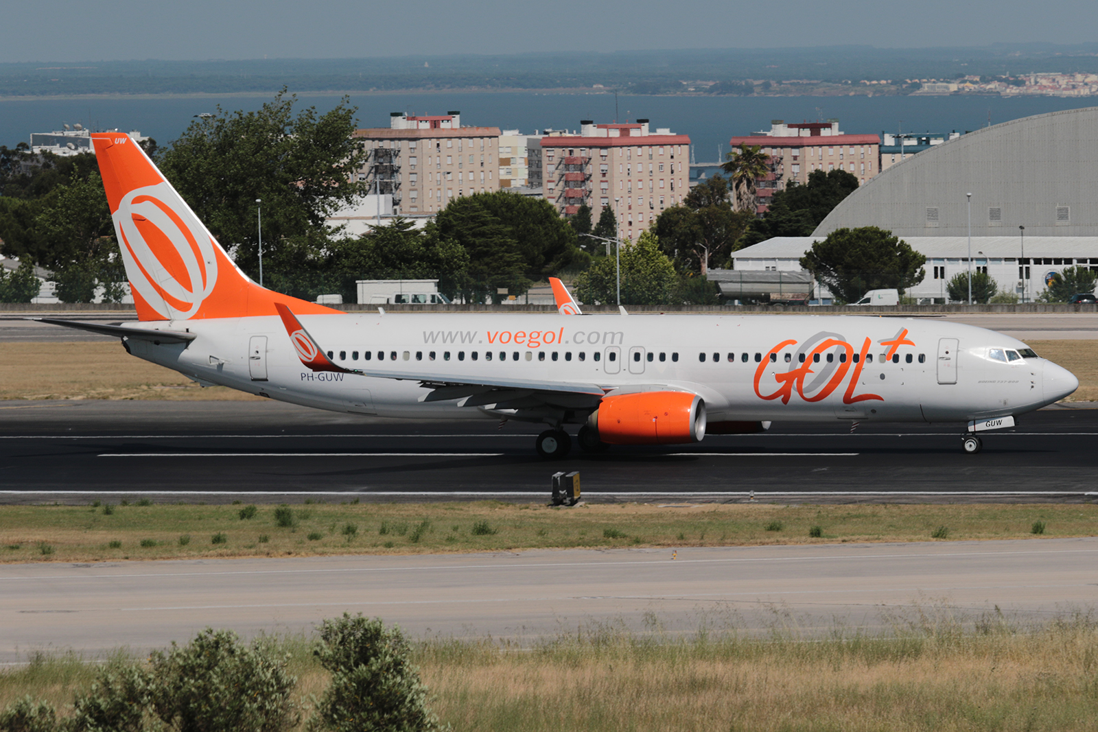 PH-GUW, (cn 39608), Boeing 737-8EH