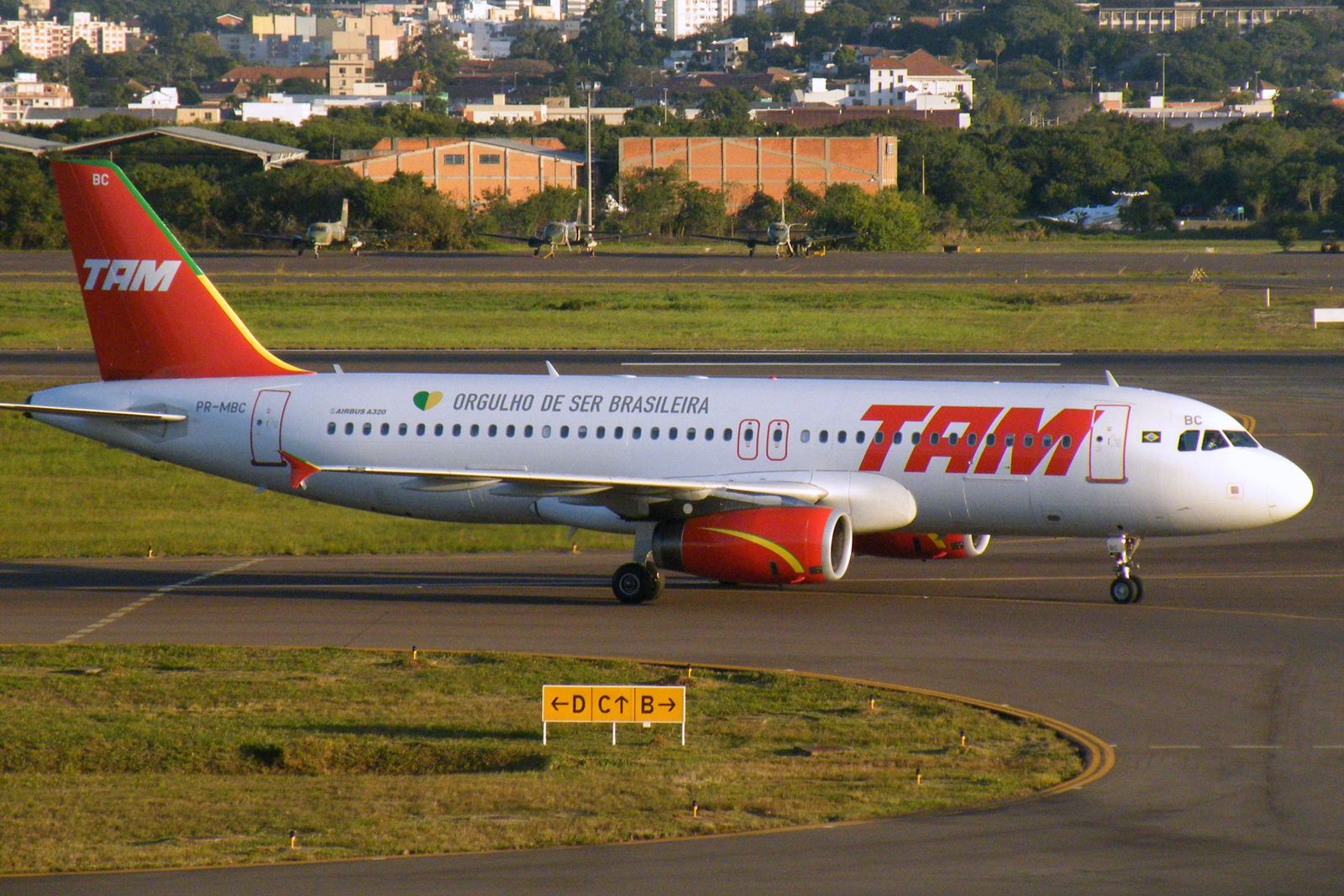 PR-MBC, (cn 2783), Airbus A320-232