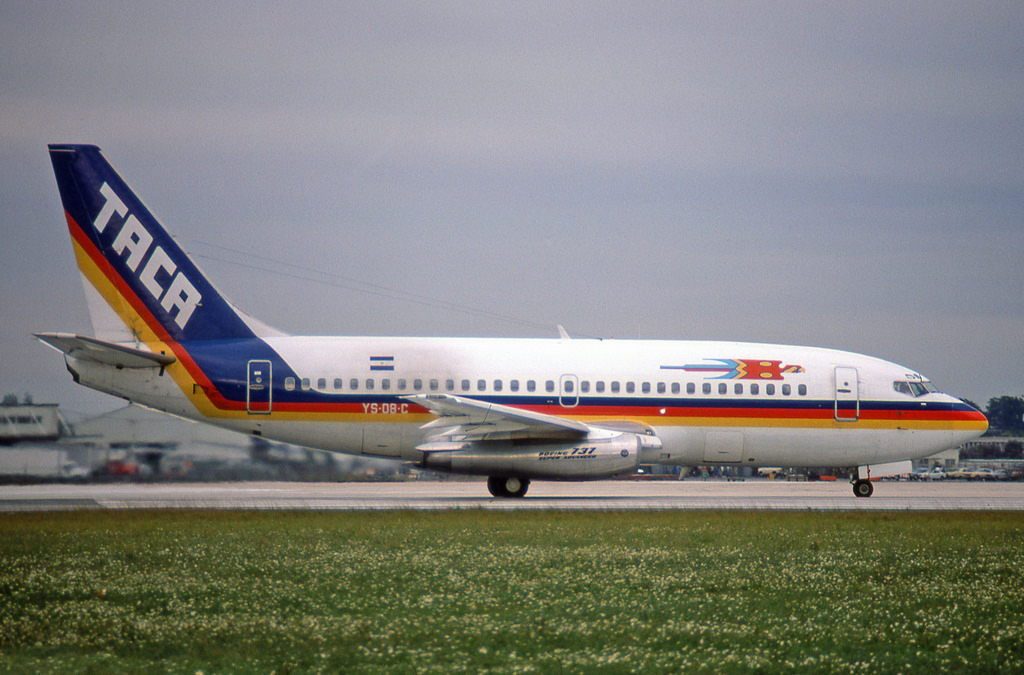 YS-08C, (cn 21599/514), Boeing 737-2A1/Adv