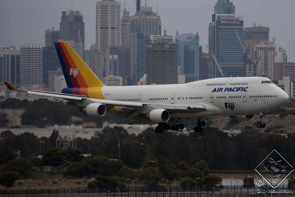 DQ-FJK (cn 24064) Boeing 747-412