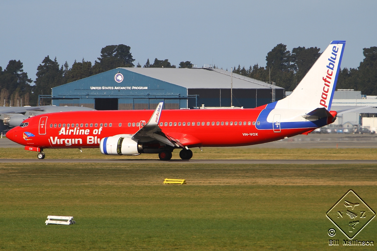 VH-VOX (33017) 2004 Boeing 737-8BK(WL)