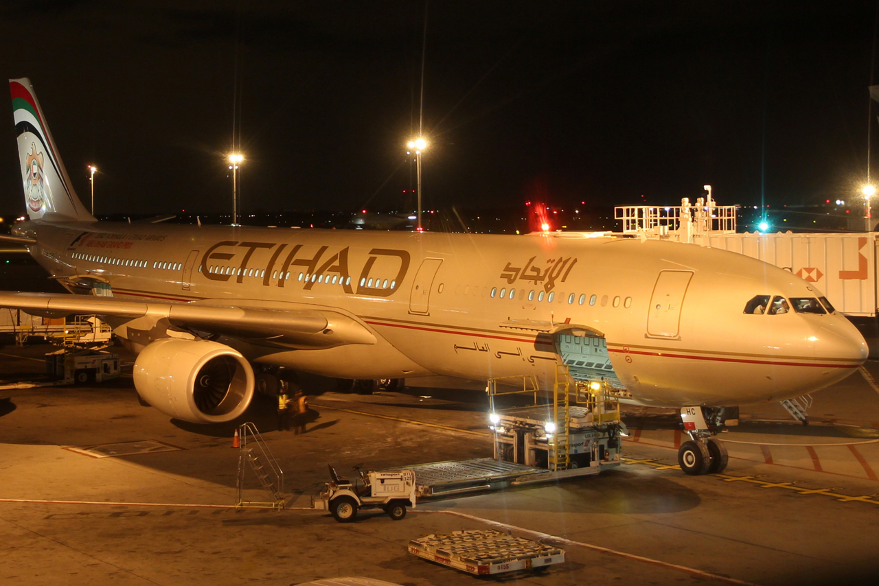 A6-EHC (761) 2006 Airbus A340-541